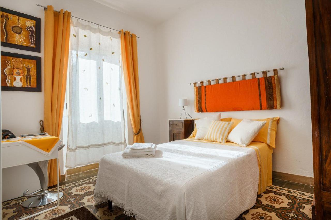 Holiday Home Alle Pavoncelle, Indipendente Con Terrazzo Di 60 Mq Portoscuso Exteriör bild